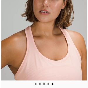 NWT Swiftly Tech Racerback Tank 2.0 
Race Length